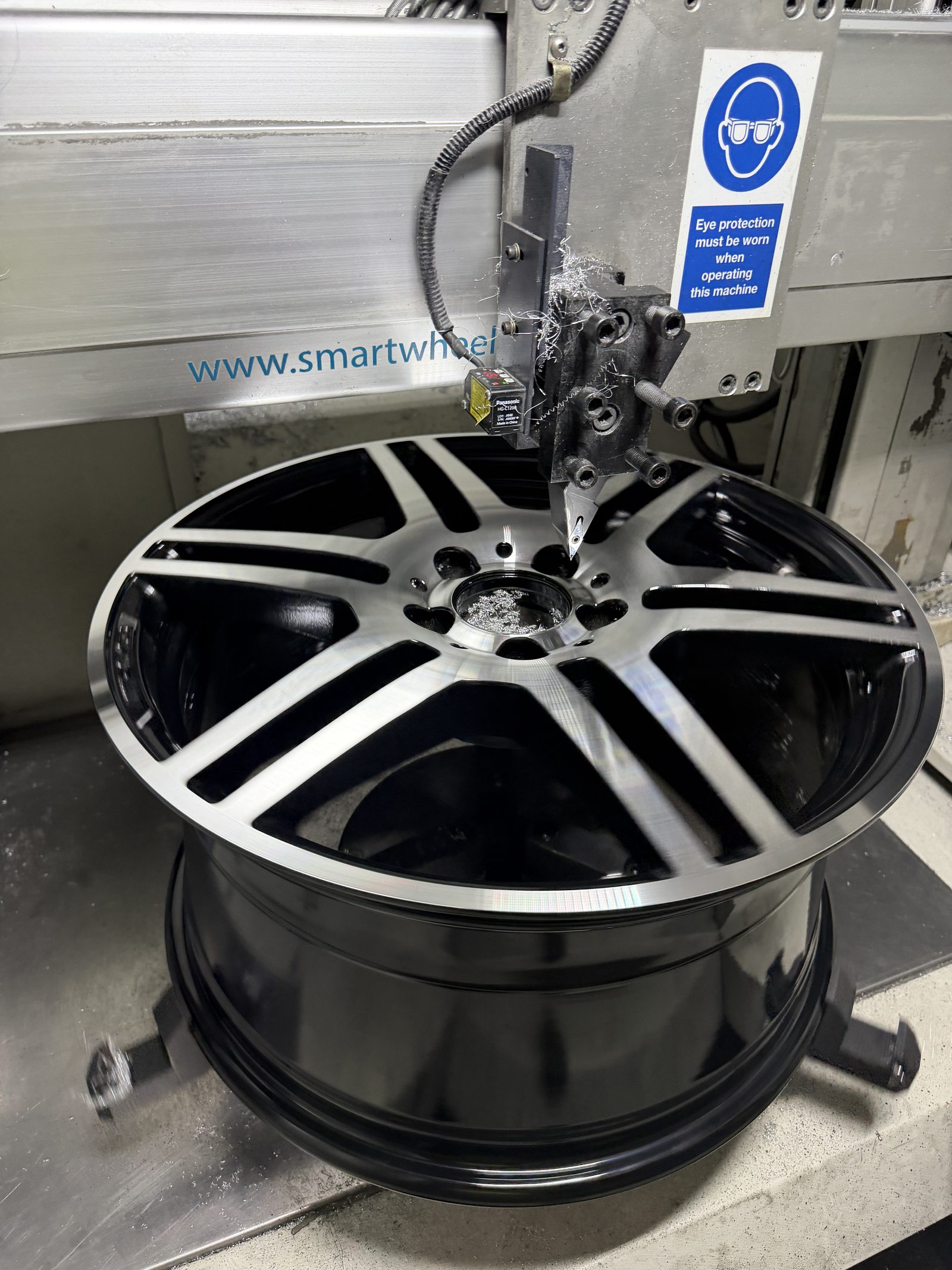 AMG alloy wheel finished in fresh powder coat at South Wales Alloys